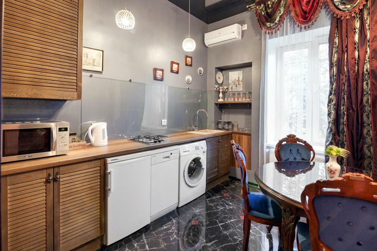 Delux Leopolli Apartments Near Shopping Mall Forum 利沃夫 外观 照片